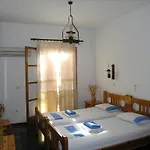 Chanioti Guest house 3*