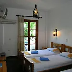 Guest house Chanioti 3*
